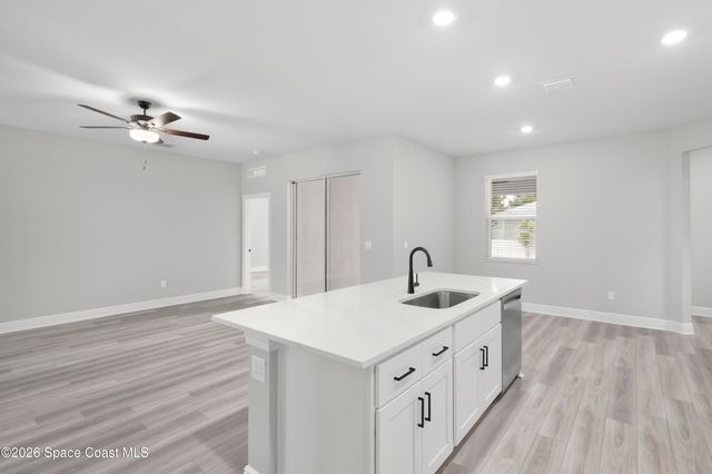 372 Croquet Avenue NE, Palm Bay, FL 32907