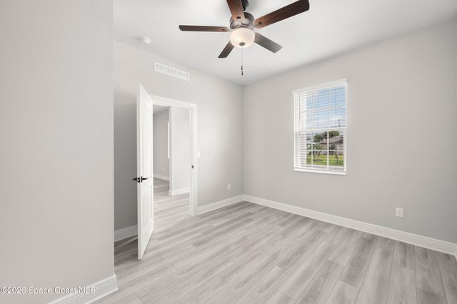 372 Croquet Avenue NE, Palm Bay, FL 32907