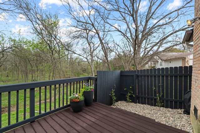 2528 Stoutwood CIR, Austin, TX 78745