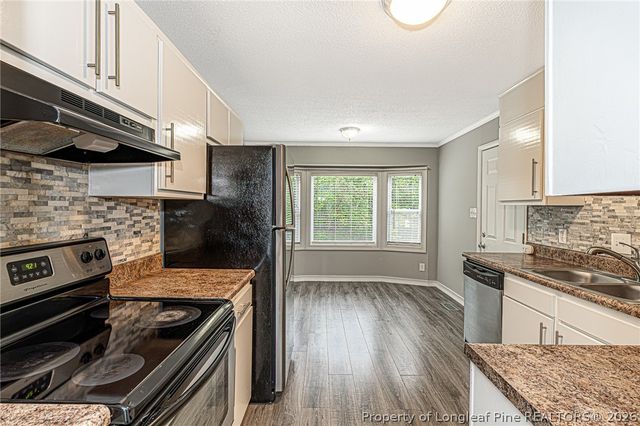 2122 Birchcreft Drive, Fayetteville, NC 28304