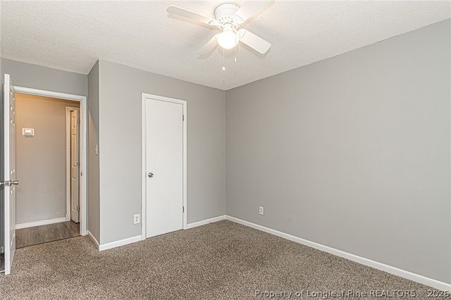 2122 Birchcreft Drive, Fayetteville, NC 28304