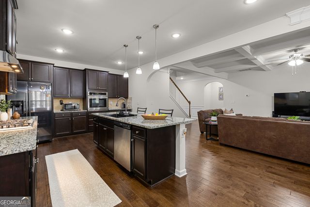 166 Brookview Drive, Newnan, GA 30265