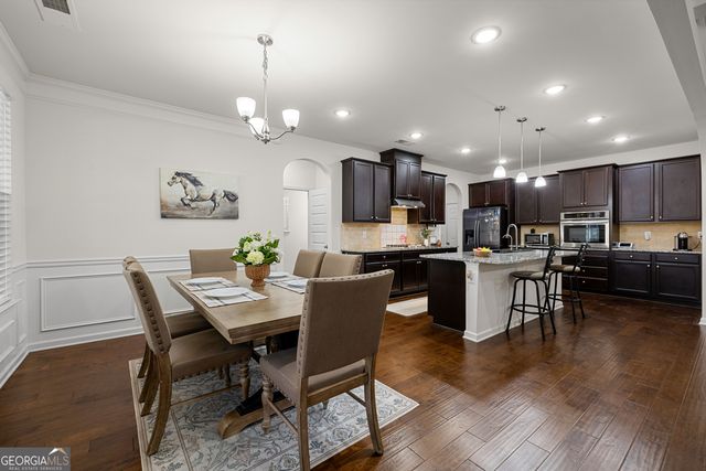 166 Brookview Drive, Newnan, GA 30265