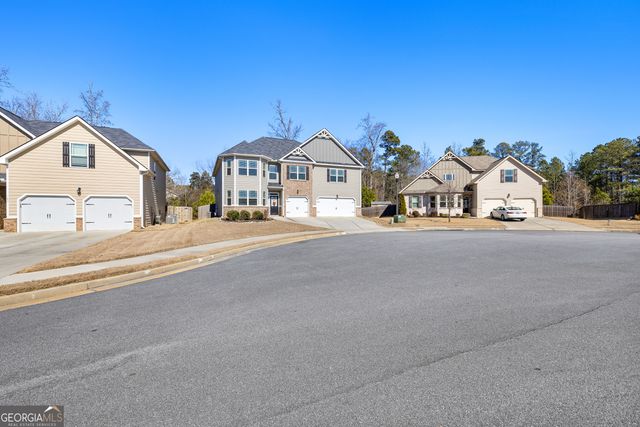 166 Brookview Drive, Newnan, GA 30265