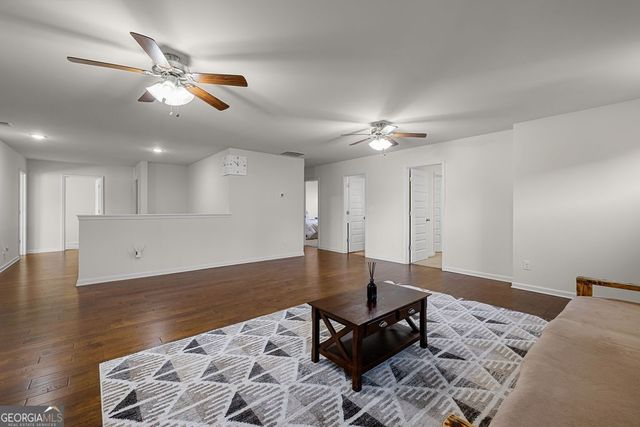 166 Brookview Drive, Newnan, GA 30265