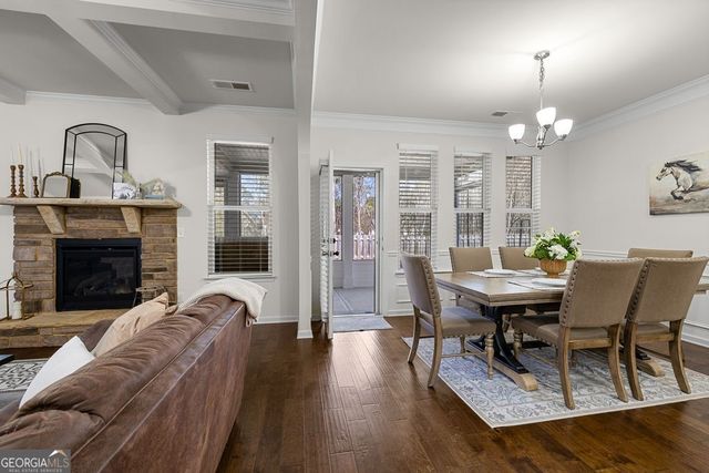 166 Brookview Drive, Newnan, GA 30265