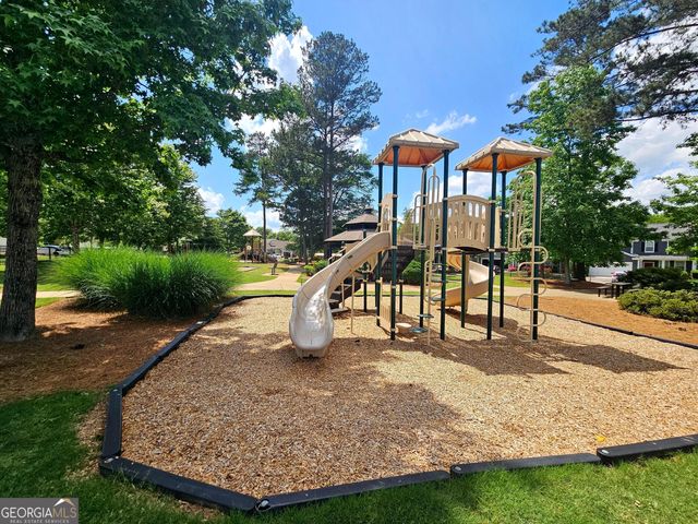 166 Brookview Drive, Newnan, GA 30265