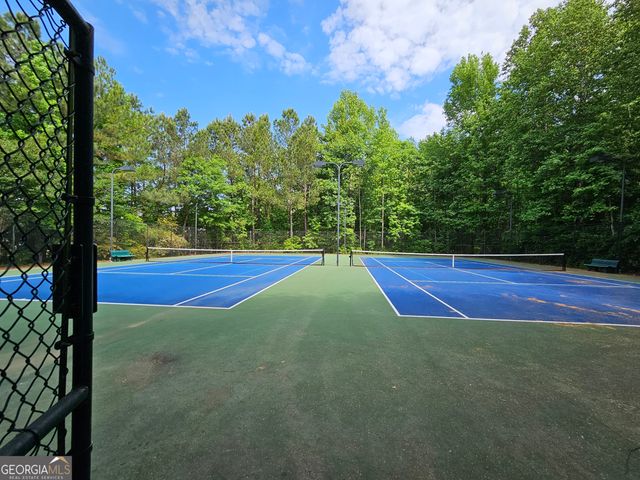 166 Brookview Drive, Newnan, GA 30265