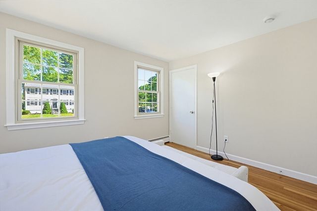 3 Gwynne Rd, Franklin, MA 02038
