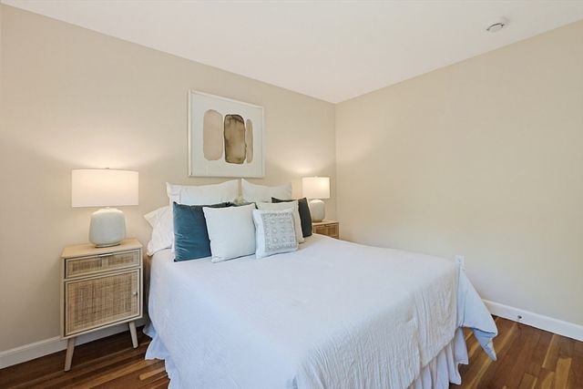 3 Gwynne Rd, Franklin, MA 02038