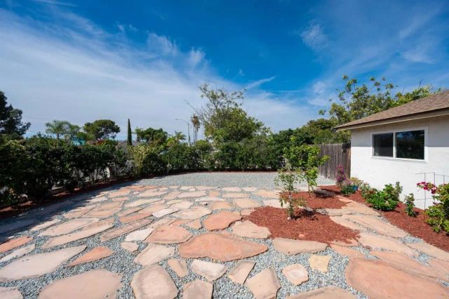 680 Arthur Avenue, Oceanside, CA 92057