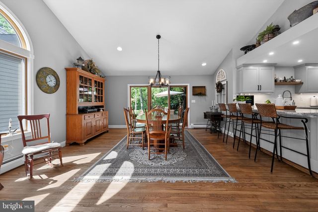 460 WELLS RD, Doylestown, PA 18901