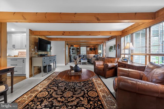 460 WELLS RD, Doylestown, PA 18901