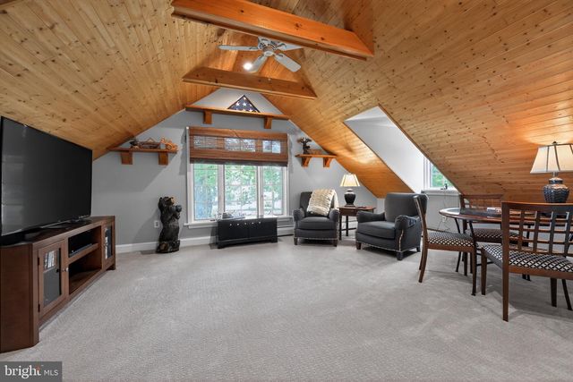 460 WELLS RD, Doylestown, PA 18901