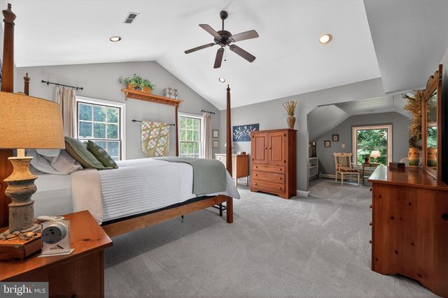 460 WELLS RD, Doylestown, PA 18901