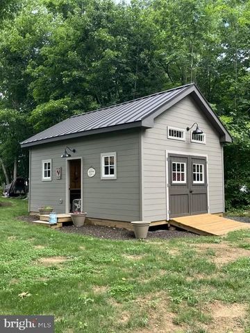 460 WELLS RD, Doylestown, PA 18901