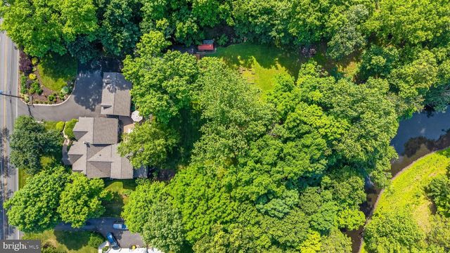 460 WELLS RD, Doylestown, PA 18901