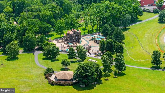 460 WELLS RD, Doylestown, PA 18901