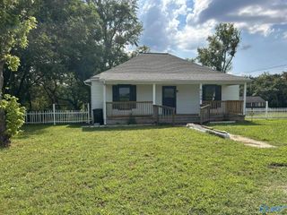 5148 Winchester Road, New Market, AL 35761