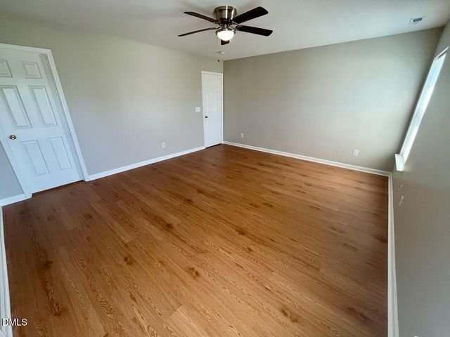 2932 Glade Aster Court, Raleigh, NC 27604