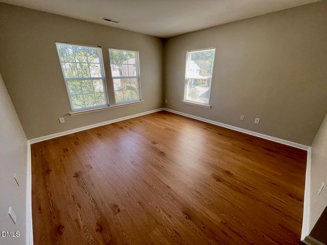 2932 Glade Aster Court, Raleigh, NC 27604