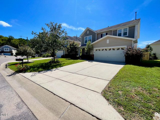 2932 Glade Aster Court, Raleigh, NC 27604