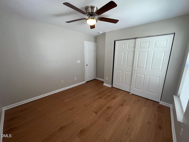 2932 Glade Aster Court, Raleigh, NC 27604