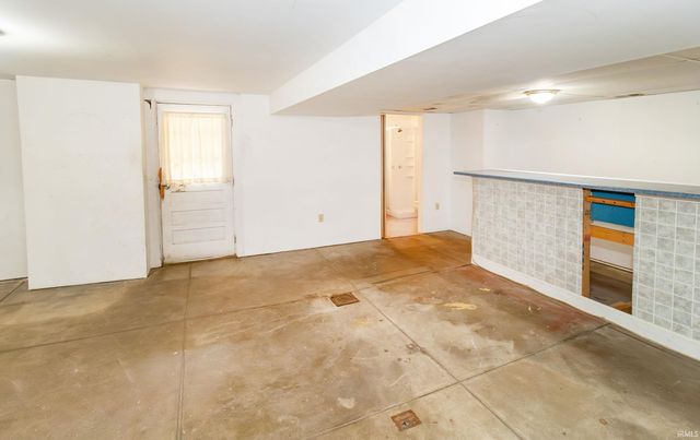 1630 Harmony Way Road, Evansville, IN 47720