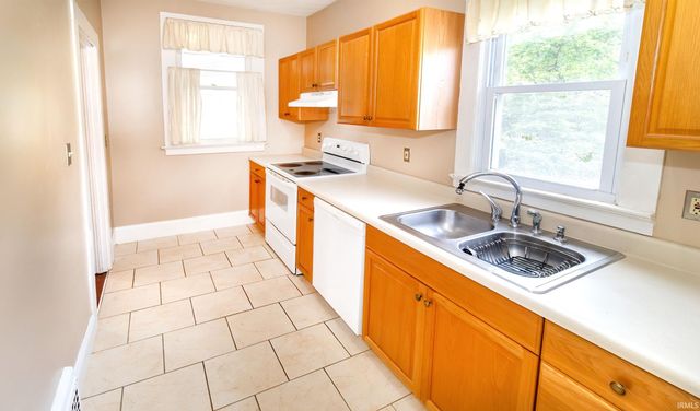 1630 Harmony Way Road, Evansville, IN 47720