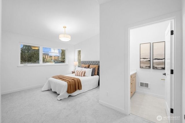 3215 22nd Avenue S, Seattle, WA 98144