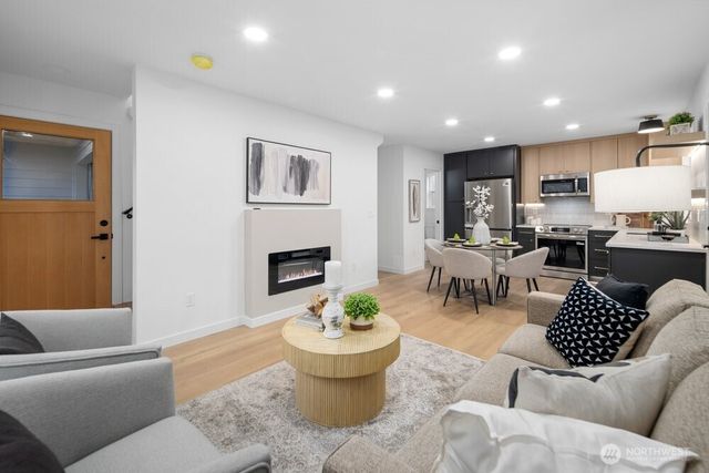 3215 22nd Avenue S, Seattle, WA 98144