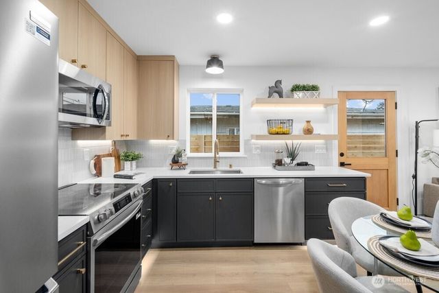 3215 22nd Avenue S, Seattle, WA 98144