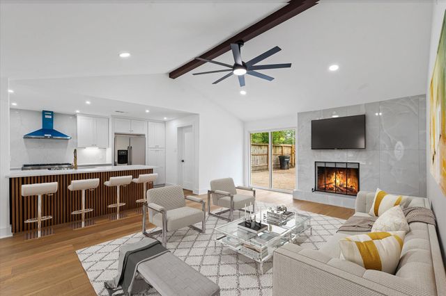 10730 Wickersham Lane, Houston, TX 77042