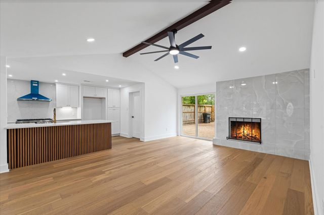 10730 Wickersham Lane, Houston, TX 77042