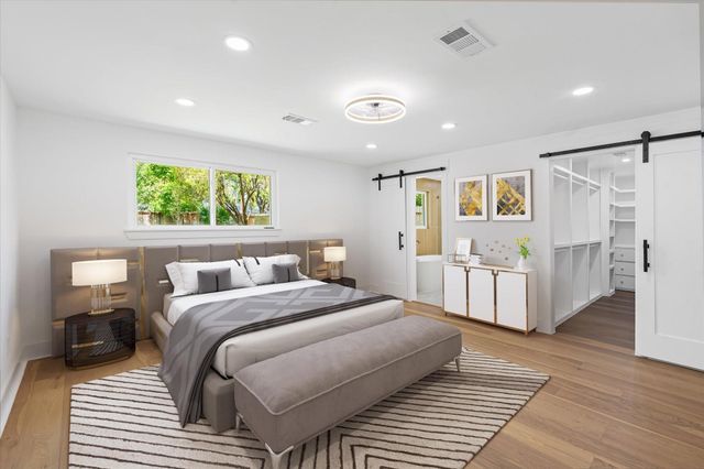 10730 Wickersham Lane, Houston, TX 77042