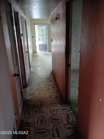 682 W Western Place, Nogales, AZ 85621