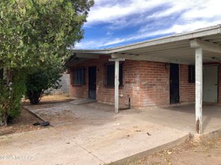 682 W Western Place, Nogales, AZ 85621