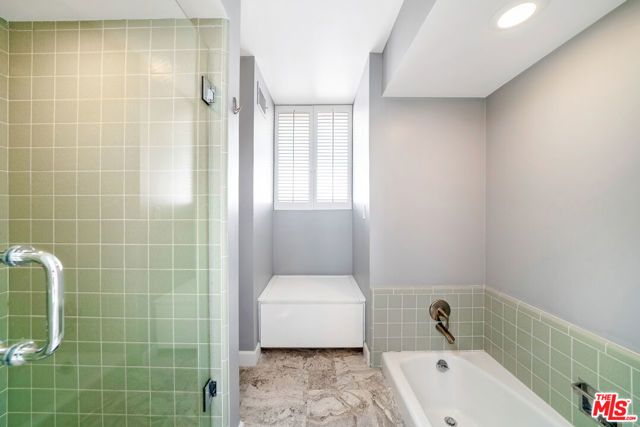 11508 Thurston Circle, Los Angeles, CA 90049