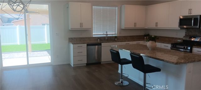 5085 Hoss, Hemet, CA 92545