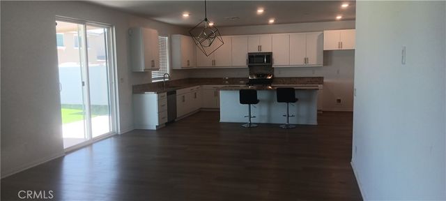 5085 Hoss, Hemet, CA 92545