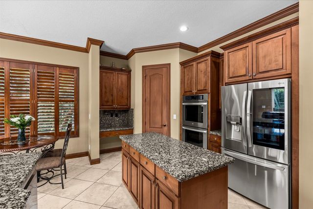 1874 Wood Glen Circle, West Palm Beach, FL 33411
