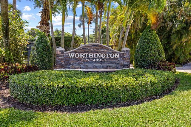 1874 Wood Glen Circle, West Palm Beach, FL 33411