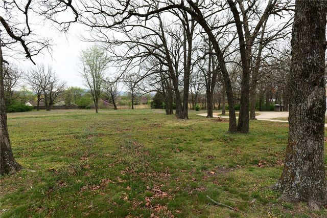 11660 Cactus Jack Road, Farmington, AR 72730