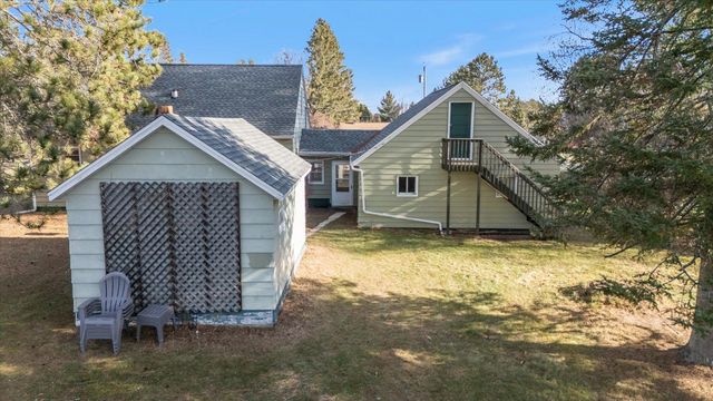707 La Prairie Avenue, Grand Rapids, MN 55744