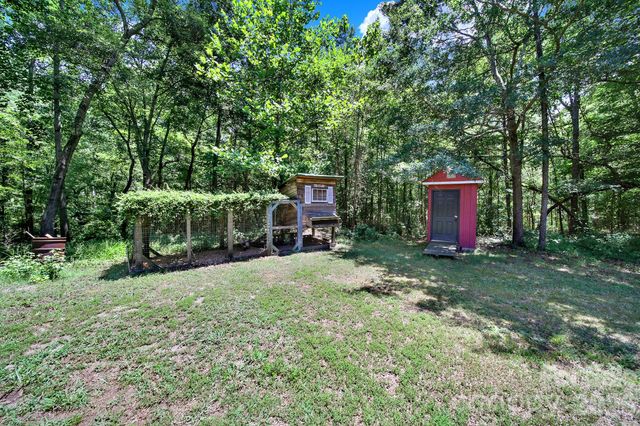 1583 Calder Lane, Clover, SC 29710