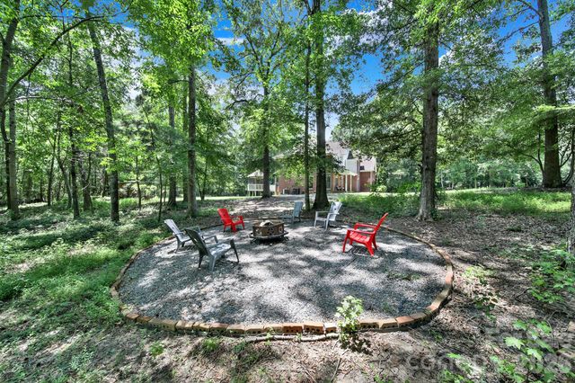 1583 Calder Lane, Clover, SC 29710