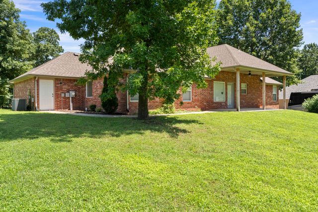 1308 Park Place, Grove, OK 74344