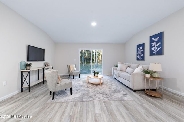 7581 DOVE Road, Jacksonville, FL 32219