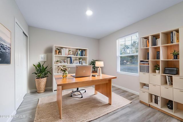 7581 DOVE Road, Jacksonville, FL 32219