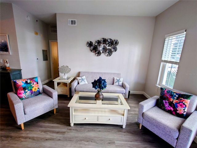 200 4TH AVENUE S 130, St Petersburg, FL 33701